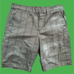 Quicksilver plaid gray and black shorts #quicksilver
